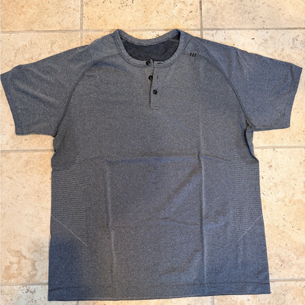 Lululemon Men's Short Sleeve Henley Shirt - Charcoal Gray